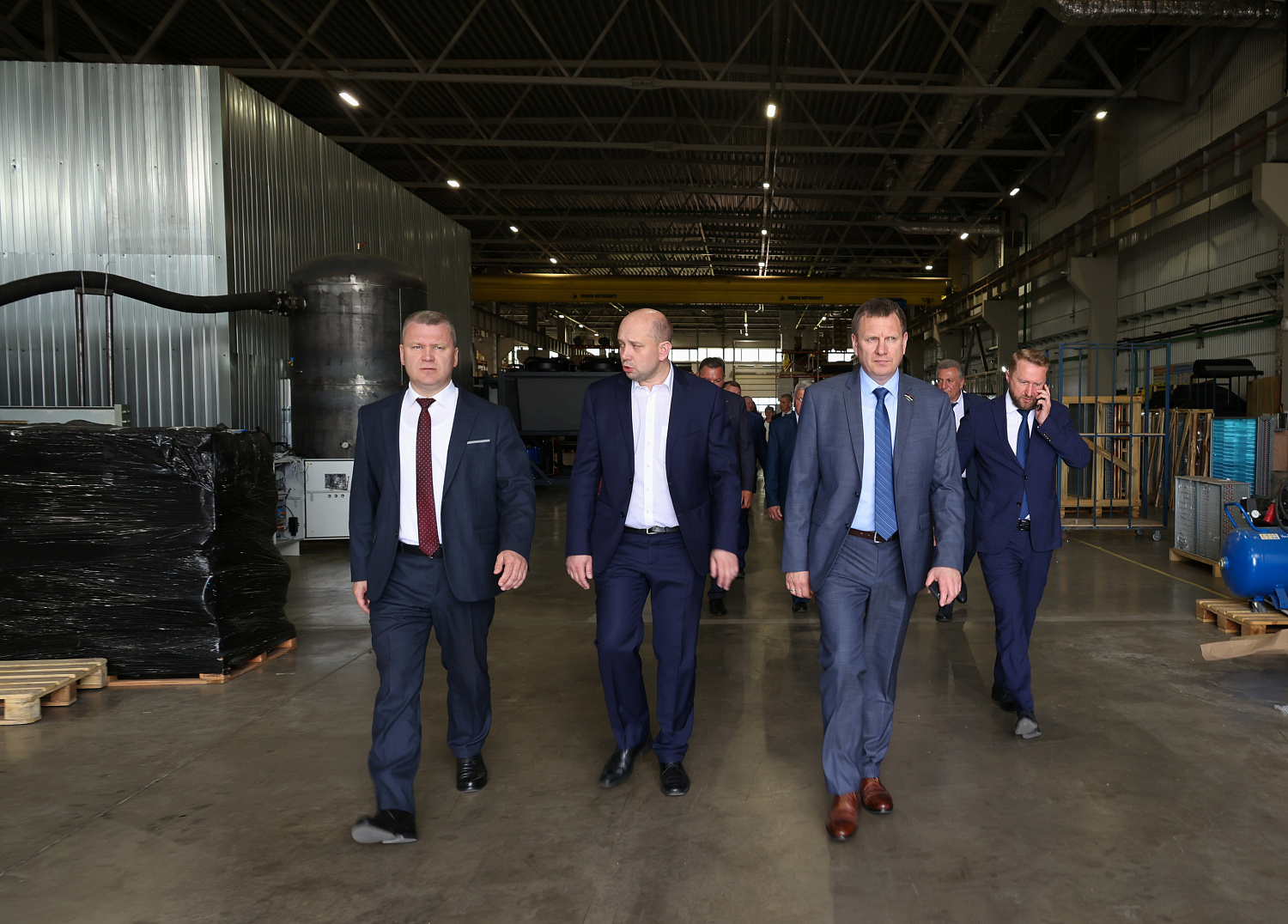 Руководители муниципальных образований Калужской области посетили завод "РЕФКУЛ"