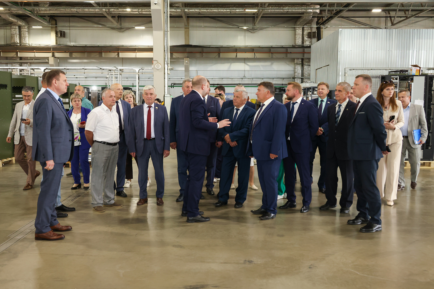 Руководители муниципальных образований Калужской области посетили завод "РЕФКУЛ"